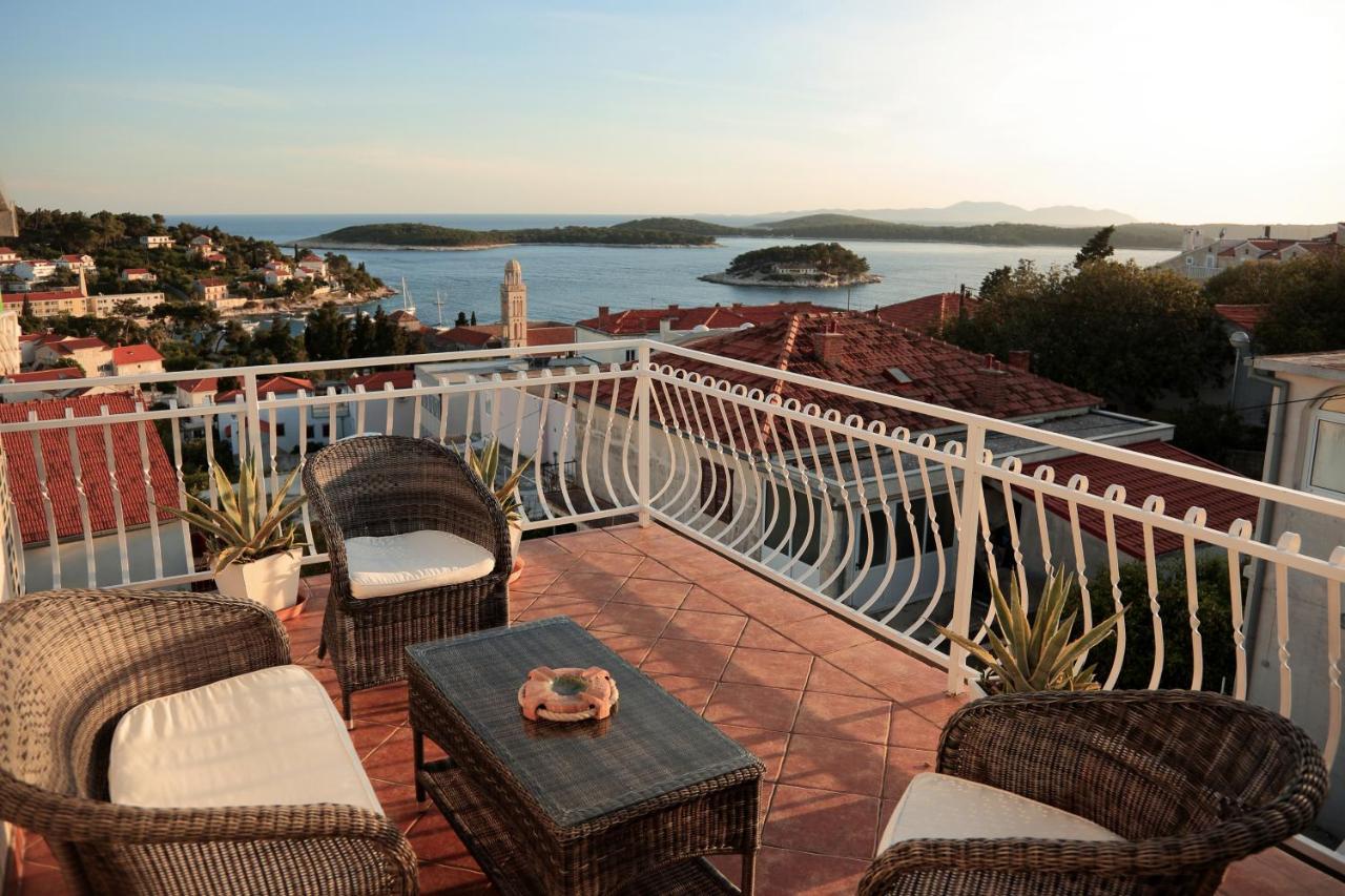 Tanya-Apartments And Rooms Đảo Hvar Ngoại thất bức ảnh