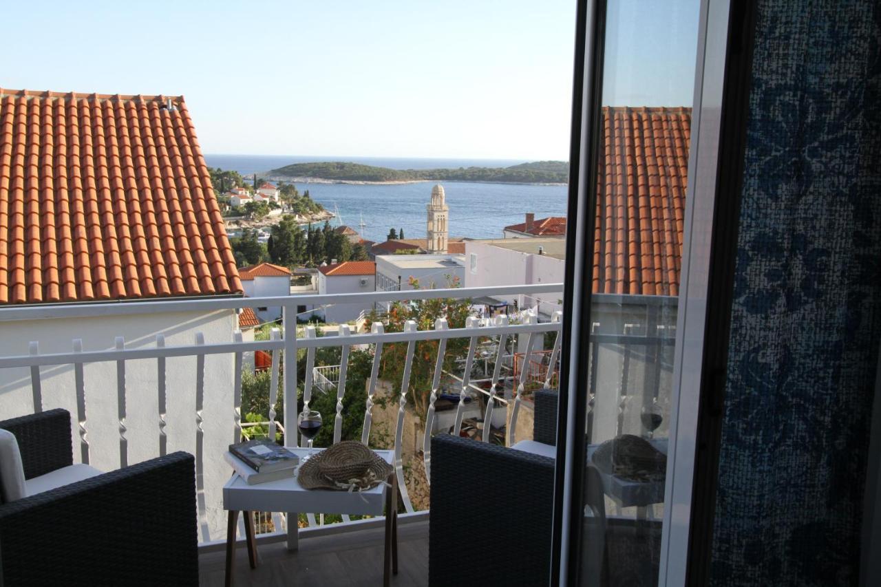 Tanya-Apartments And Rooms Đảo Hvar Ngoại thất bức ảnh