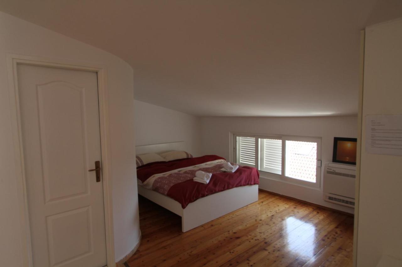 Tanya-Apartments And Rooms Đảo Hvar Ngoại thất bức ảnh