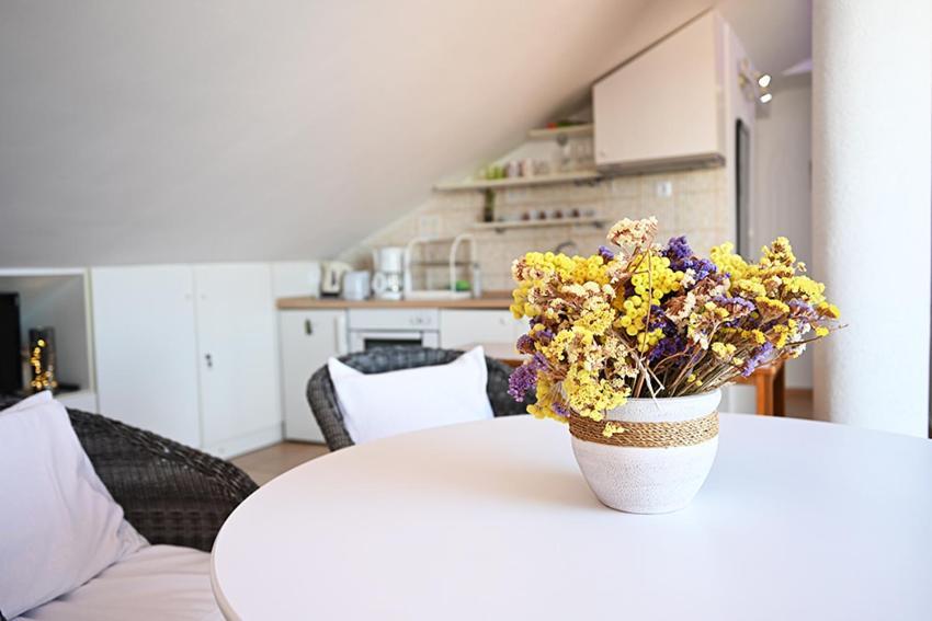 Tanya-Apartments And Rooms Đảo Hvar Ngoại thất bức ảnh