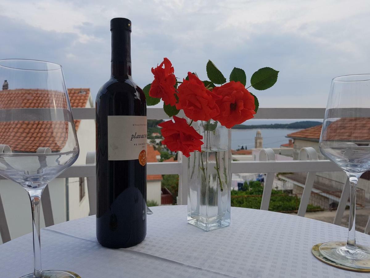 Tanya-Apartments And Rooms Đảo Hvar Ngoại thất bức ảnh