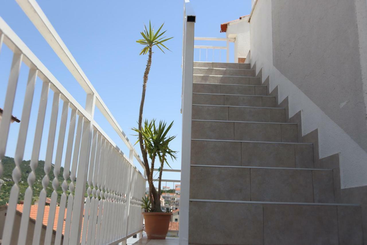 Tanya-Apartments And Rooms Đảo Hvar Ngoại thất bức ảnh