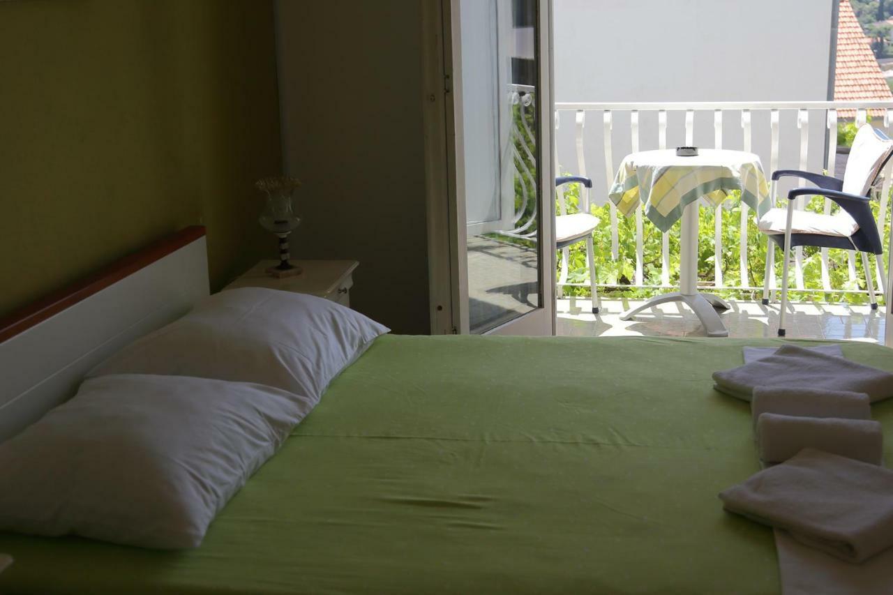 Tanya-Apartments And Rooms Đảo Hvar Ngoại thất bức ảnh