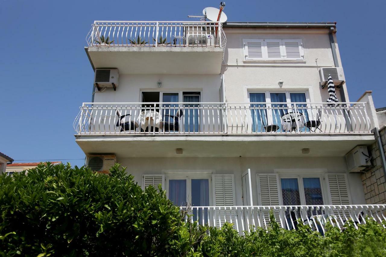 Tanya-Apartments And Rooms Đảo Hvar Ngoại thất bức ảnh